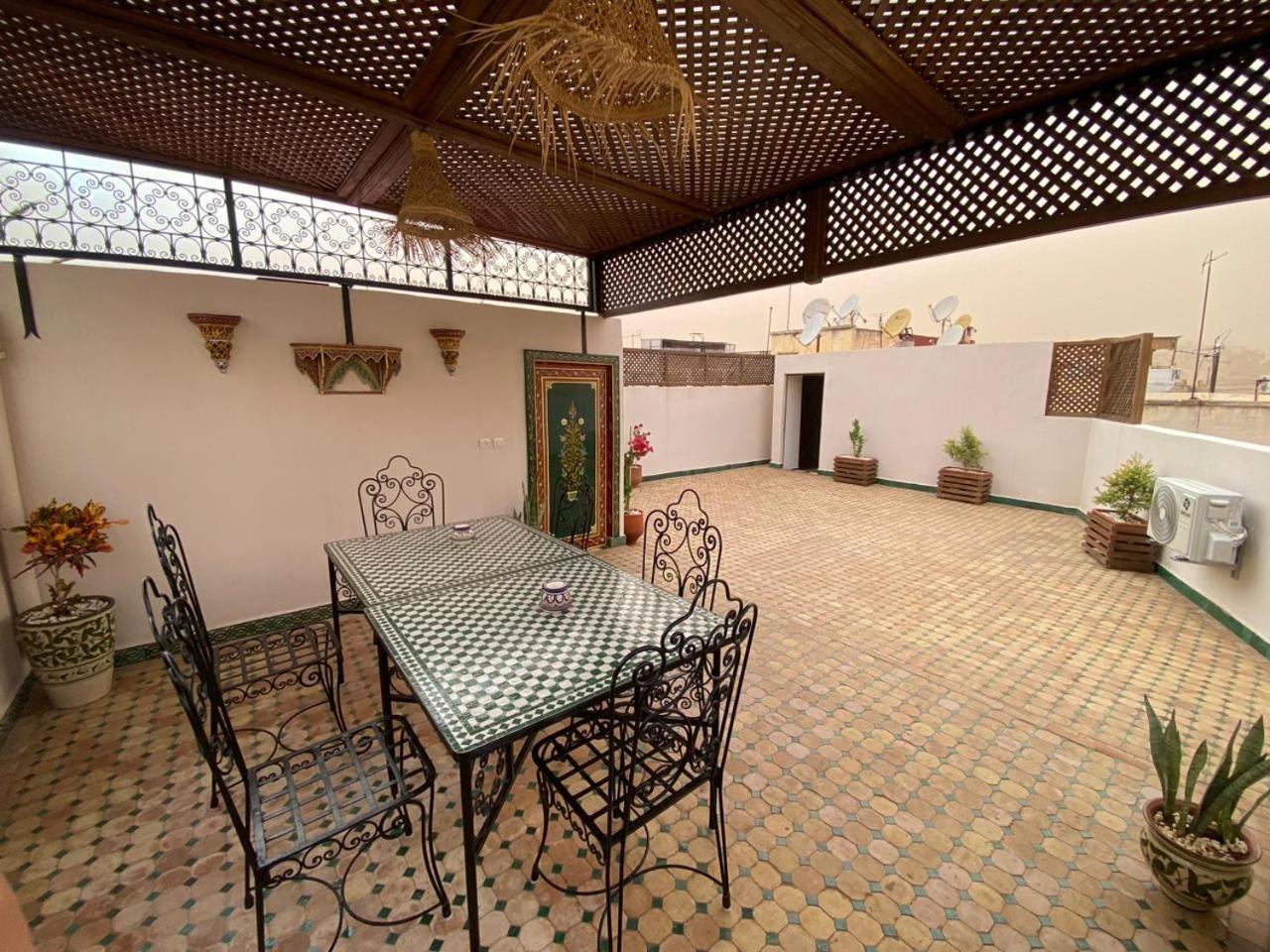Apartamento Dar Bouzoubaa Fez Exterior foto